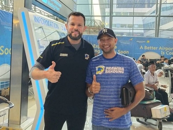 Bikin Gebrakan, Prawira Bandung Rekrut Giedrius Zibenas Sebagai Pelatih Baru