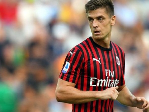 Bentuk Trio Serangan Baru, Giampaolo Siap Cadangkan Piatek?