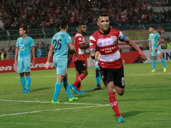 Presiden Klub Ungkap Kunci Keberhasilan MU Duduk di Peringkat Dua