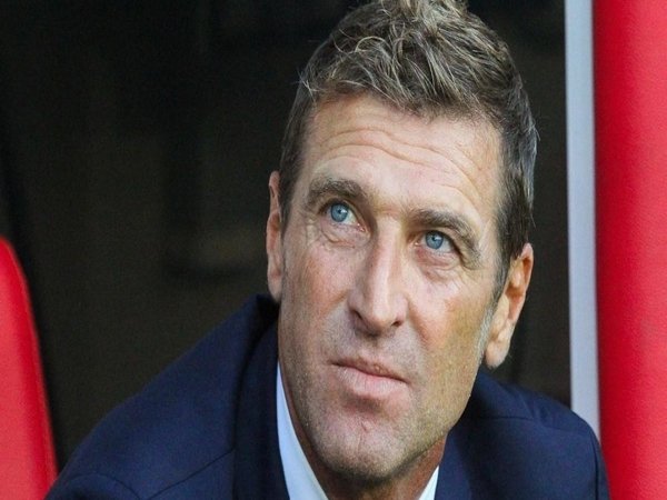 Eks Pelatih Spartak Moscow Difavoritkan Jadi Pelatih Anyar Genoa