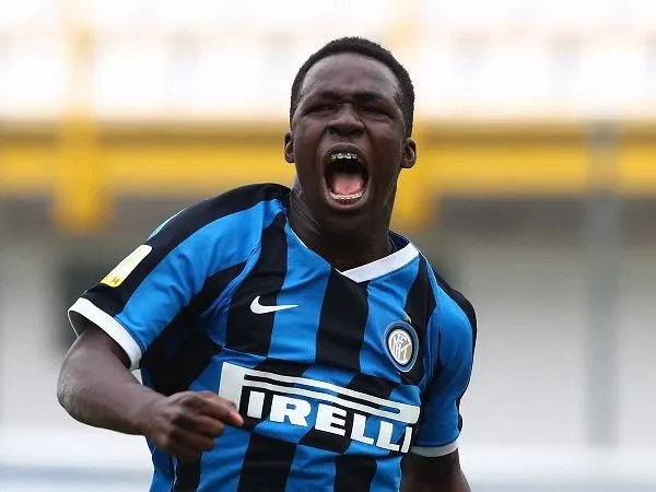 Arsenal dan Newcastle Coba Bajak Wilfried Gnonto dari Inter