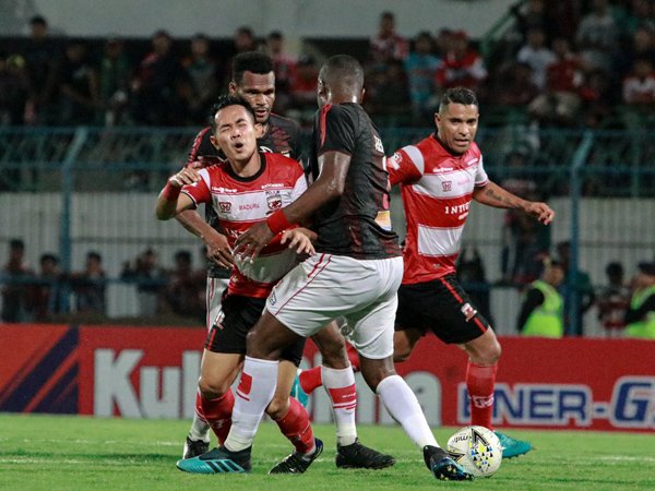 Skuat Madura United Diminta Segera Bangkit Usai Takluk Dari Persipura