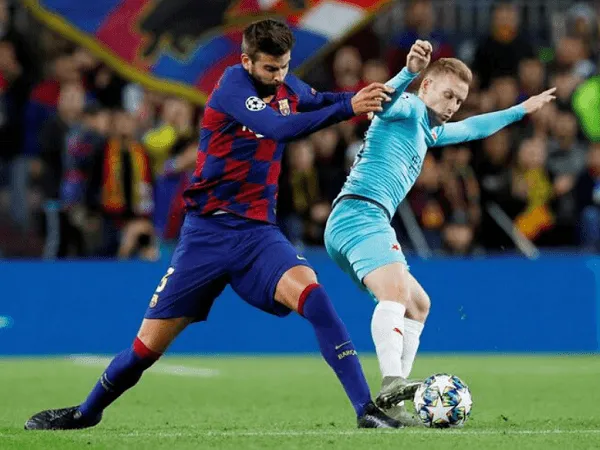 Gerard Pique Minta Para Fans Bersabar Terhadap Barcelona