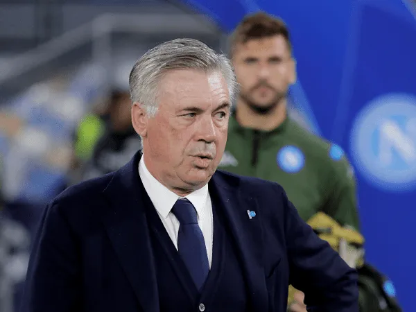 Carlo Ancelotti Hampir Dipecat Napoli Usai Sulut Pemberontakan Pemain