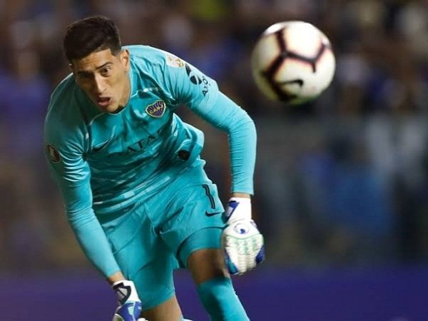 Cari Pengganti Donnarumma, Milan Buka Negosiasi dengan Kiper Boca