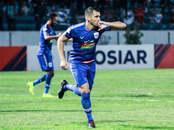 Teco Sanjung Kualitas Wallace Costa