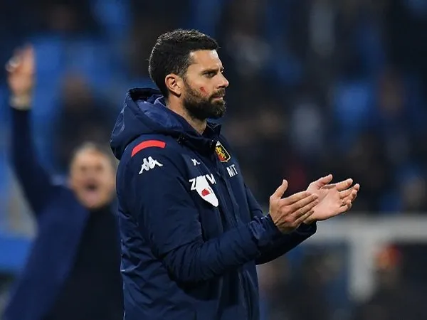 Thiago Motta Tegaskan Genoa Takkan Berhenti Bermain Menyerang