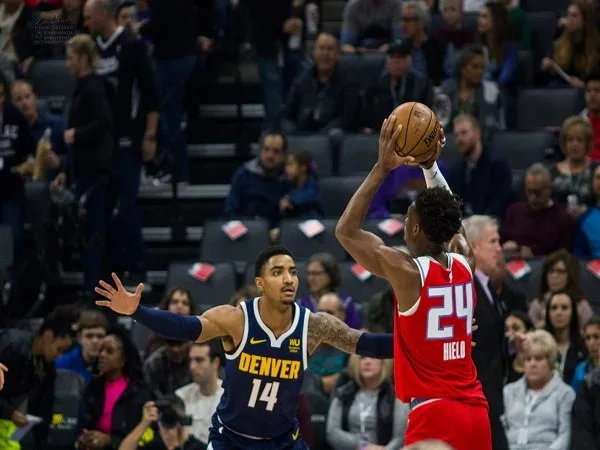 Sempat Tertinggal Jauh, Kings Bangkit dan Tumbangkan Nuggets