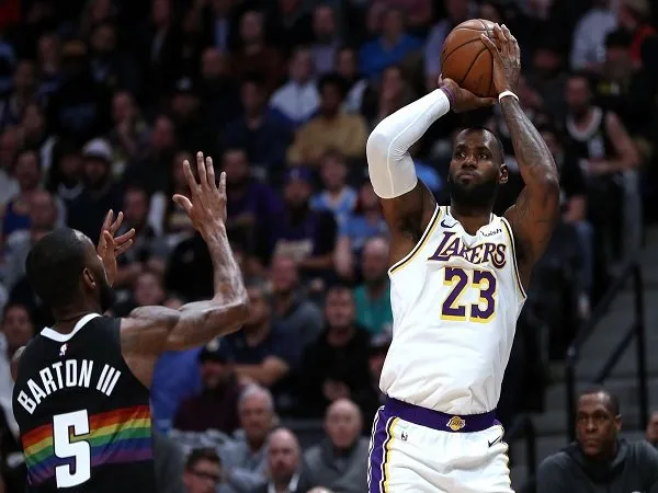 Los Angeles Lakers Petik Kemenangan Dari Markas Denver Nuggets