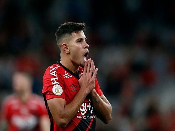 Atletico Madrid Setuju Ikat Gelandang Potensial Brasil