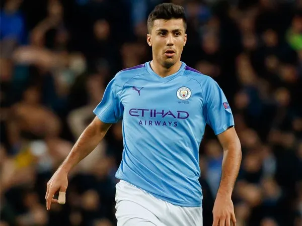 Man City Beberapa Kali Dirugikan VAR, Rodri Mengaku Kesal