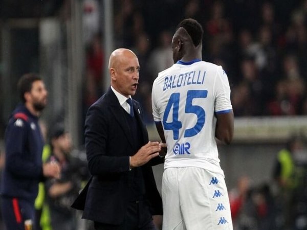 Puja-Puji Pelatih Brescia Untuk Balotelli