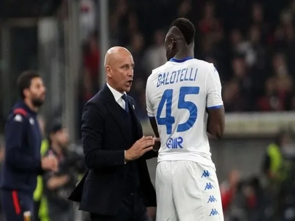 Puja-Puji Pelatih Brescia Untuk Balotelli