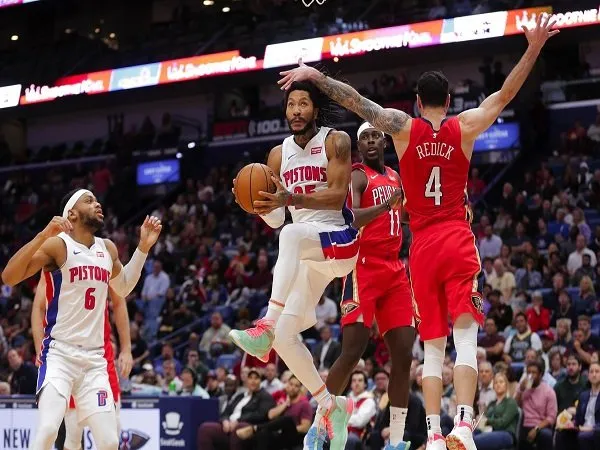 Derrick Rose Bawa Detroit Pistons Hantam New Orleans Pelicans