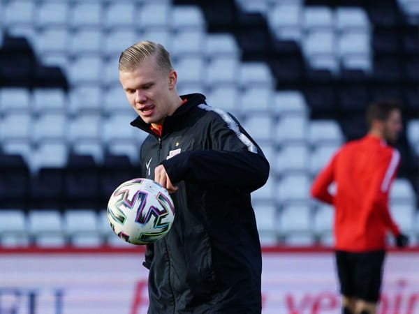 Klopp Akui Hentikan Erling Haaland Tidaklah Mudah