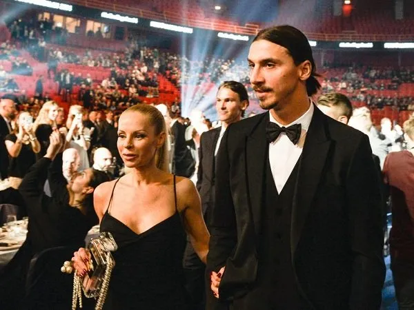 Faktor Helena, Sang Istri Desak Ibrahimovic Terima Tawaran Milan