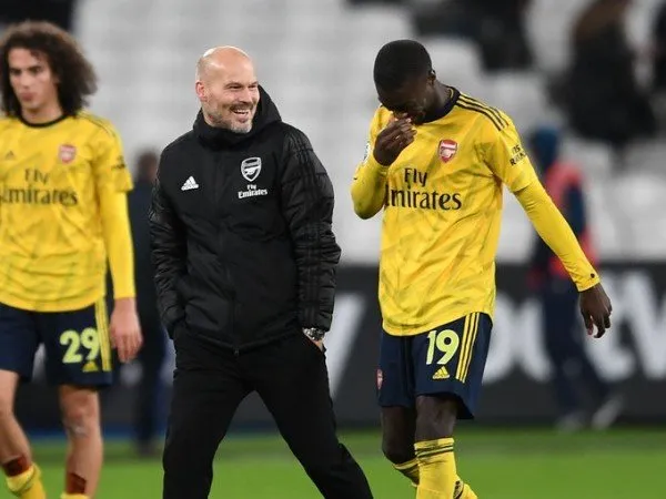 Banyak Dikritik, Nicolas Pepe Angkat Suara Bela Freddie Ljungberg