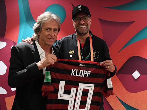 Meski Kalah, Flamengo Beri Hadiah Khusus Pada Klopp