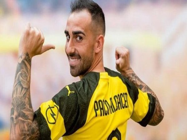 Atletico Madrid Mulai Bahas Tranfer Dengan Alcacer