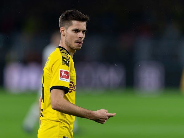 Benfica Resmi Datangkan Julian Weigl dari Dortmund