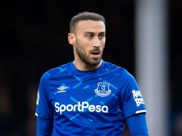 Unik! Crystal Palace Incar Striker Mandul Everton