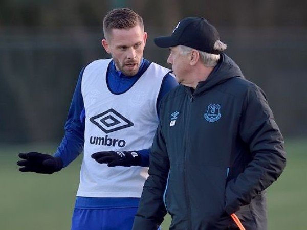 Performa Bersama Everton Merosot, Ancelotti Dikabarkan Siap Jual Sigurdsson