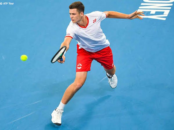 Tundukkan Dominic Thiem, Hubert Hurkacz Persembahkan Kemenangan Pertama Bagi Polandia Di ATP Cup
