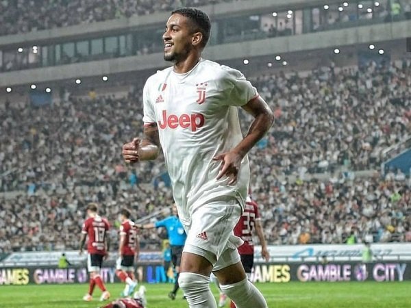 Barcelona Segera Datangkan Gelandang Muda Juventus?