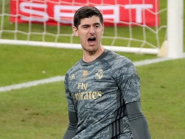 Juarai Piala Super Spanyol, Presiden Real Madrid Klaim Courtois Kiper Terbaik Dunia