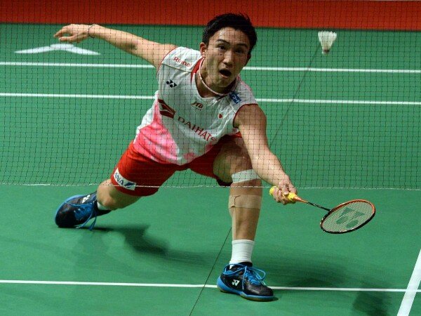 Momota Dalam Perawatan Intensif, Sang Juara Kondisinya Cenderung Stabil