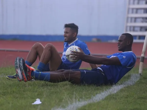 Kondisi Fisik Dua Striker Seleksi di Persib Belum Teruji