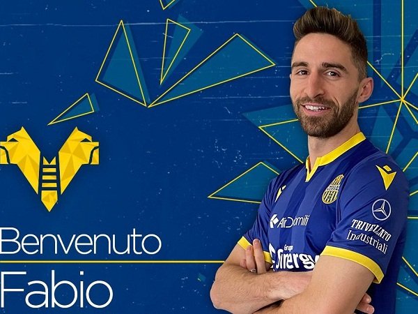 Tinggalkan Milan, Fabio Borini Resmi Gabung Hellas Verona