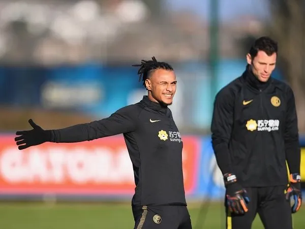 Werder Bremen Ingin Pinjam Valentino Lazaro Dari Inter Milan