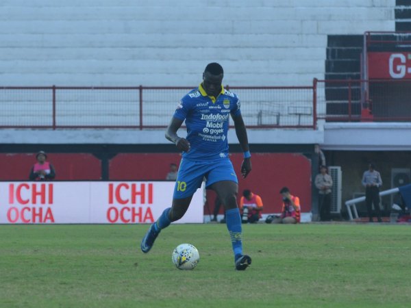 Persib Buka Pintu Keluar Bagi Ezechiel Jika Ingin Berganti Kostum