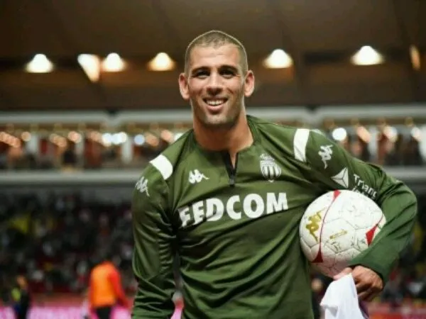 Manchester United Buka Kemungkinan Untuk Rekrut Islam Slimani