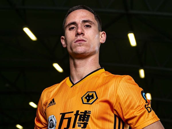 Wolves Resmi Datangkan Daniel Podence dari Olympiacos