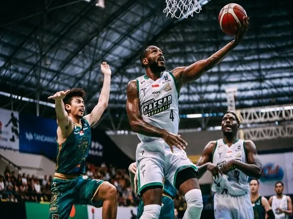 Pacific Caesar Surabaya Sukses Menang Telak Atas Bima Perkasa Jogja