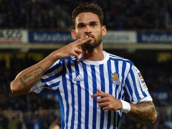 Barcelona Masih Belum Menyerah Kejar Willian Jose dari Real Sociedad