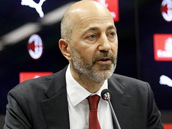 Gazidis Bakal Umumkan Kerjasama Baru Milan dengan Sponsor Penting