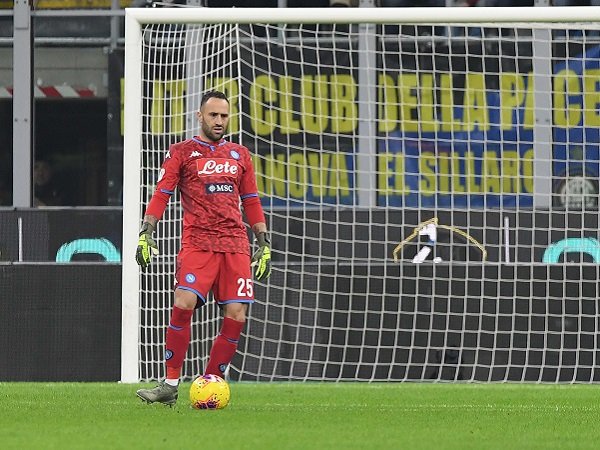 Tundukkan Inter, Ospina Berharap Performa Bagus Napoli Berlanjut ke Serie A