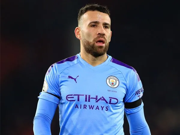 Agen: Nicolas Otamendi Ingin Pensiun di River Plate