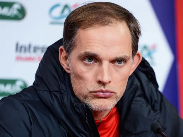 Gara-gara Dortmund, Fokus Thomas Tuchel Terbagi