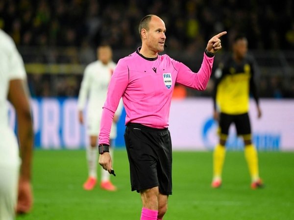 Mateu Lahoz Ditunjuk Pimpin El Clasico Akhir Pekan Ini
