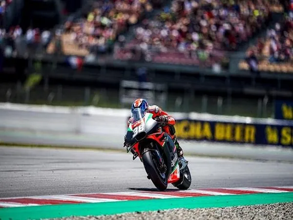 Jika Iannone Terus Diskors, Smith Siap Gantikan Posisinya di Tim Utama Aprilia