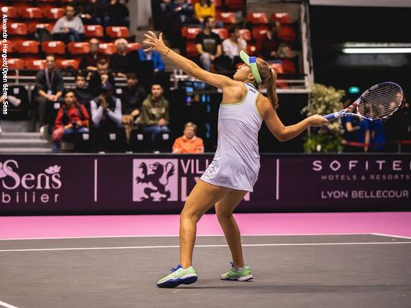 Meski Terjal, Sofia Kenin Loloskan Diri Ke Perempatfinal Di Lyon