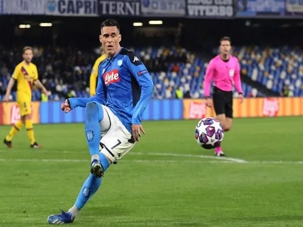 Valencia Ingin Boyong Callejon dengan Gratis