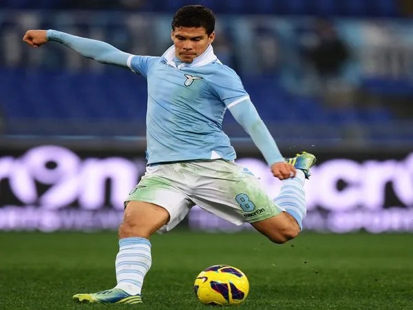 Hernanes Dukung Lazio Rengkuh Scudetto Musim Ini