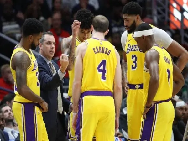 Dua Pemain Lakers Positif Mengidap Virus Corona