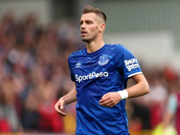 Bintang Everton Ini Tuntut Kesadaran Semua Orang soal Virus Corona