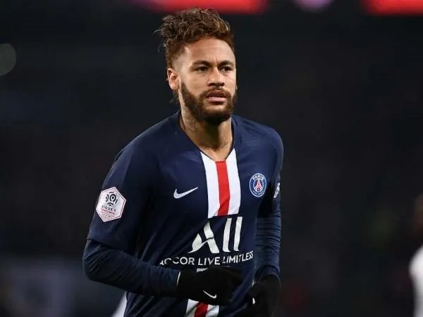 Roberto Carlos Akui Idamkan Neymar di Real Madrid Sejak Lama